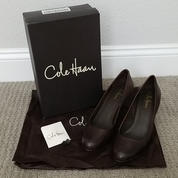 Cole Haan women's pumps - Picture 1 of 8